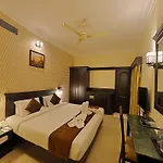 Raj Palace Sundar