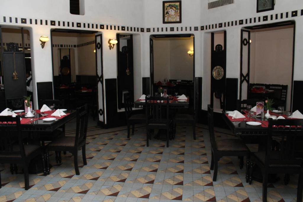 Raj Palace Sundar Hotel