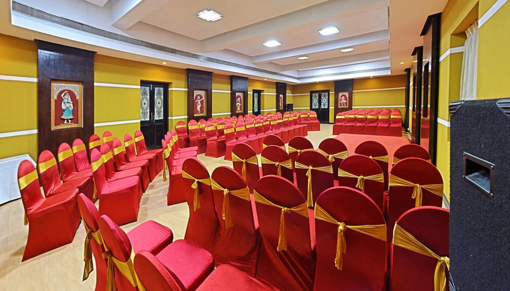 Raj Palace Sundar Hotel 3*